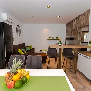  Apartment Sensitive Relax